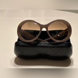 CHANEL Brown Sunglasses